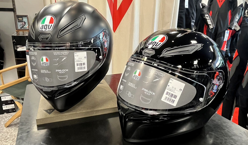 AGV K1 マットブラックヘルメット Sサイズ (55-56cm)